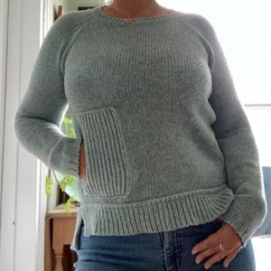 Cotton / Wool blend Sweater with accent pocket